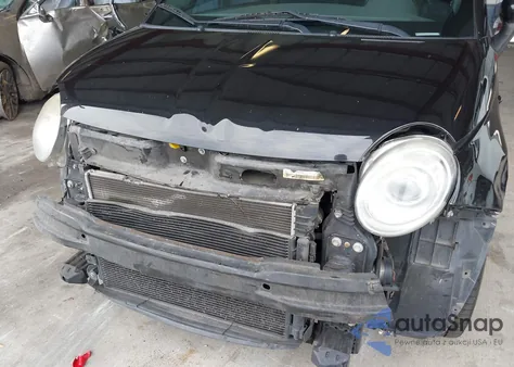 2013 Fiat 500 Sport z USA, uszkodzony, nr VIN 3C3CFFBR8DT635717